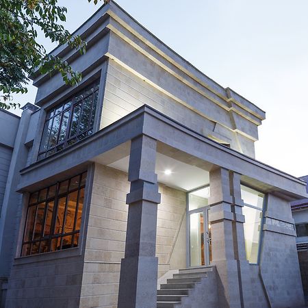 Astor Hotel & Spa Bishkek Exterior photo