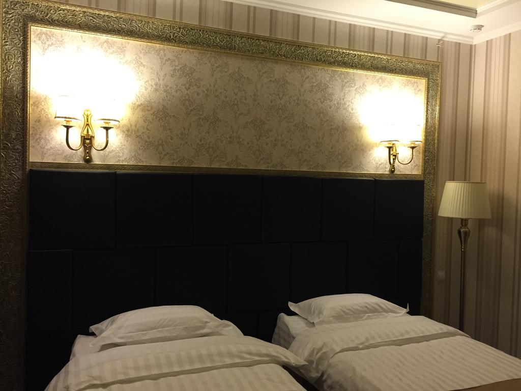 Astor Hotel & Spa Bishkek Exterior photo