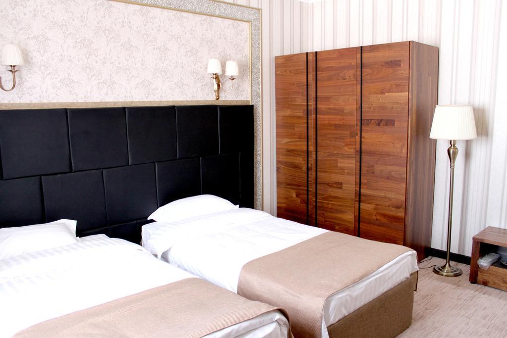 Astor Hotel & Spa Bishkek Exterior photo