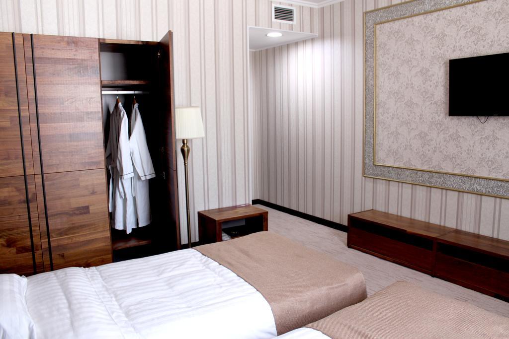 Astor Hotel & Spa Bishkek Exterior photo